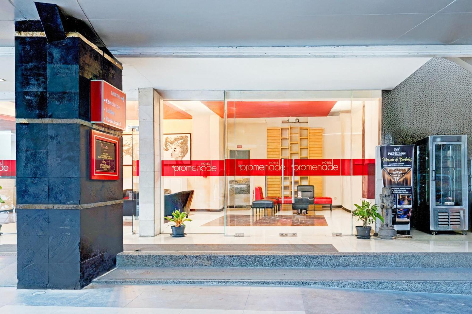Townhouse Oak Cihampelas Near Ciwalk Formerly Promenade Hotel Bandung Exterior foto